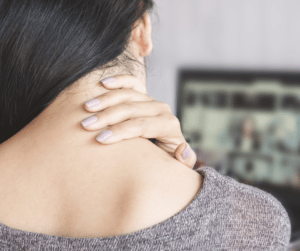 Sofortmaßnahmen bei Nackenverspannungen – 3 Schritte, die wirklich helfen